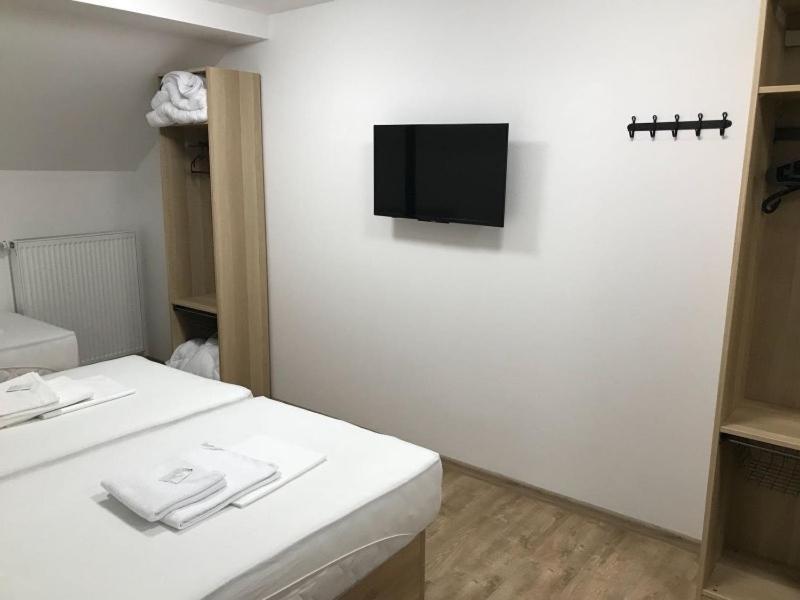 Sobe Zimmer Frei Pozega Ngoại thất bức ảnh