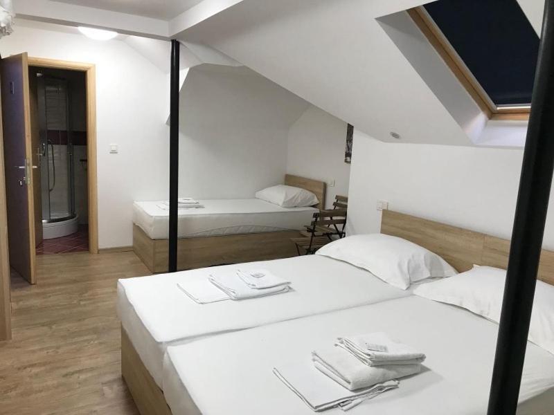 Sobe Zimmer Frei Pozega Ngoại thất bức ảnh