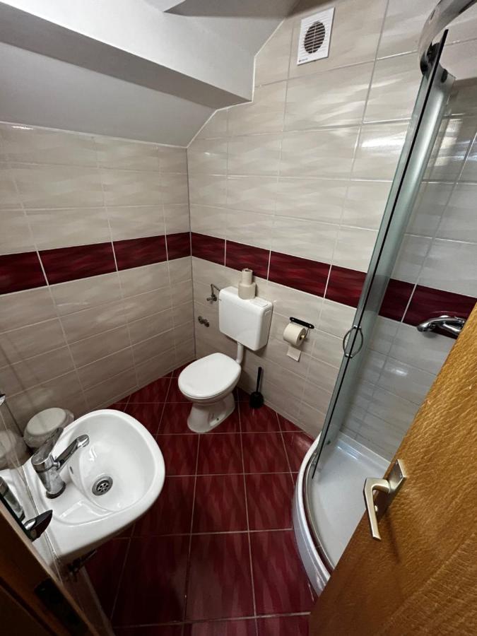 Sobe Zimmer Frei Pozega Ngoại thất bức ảnh