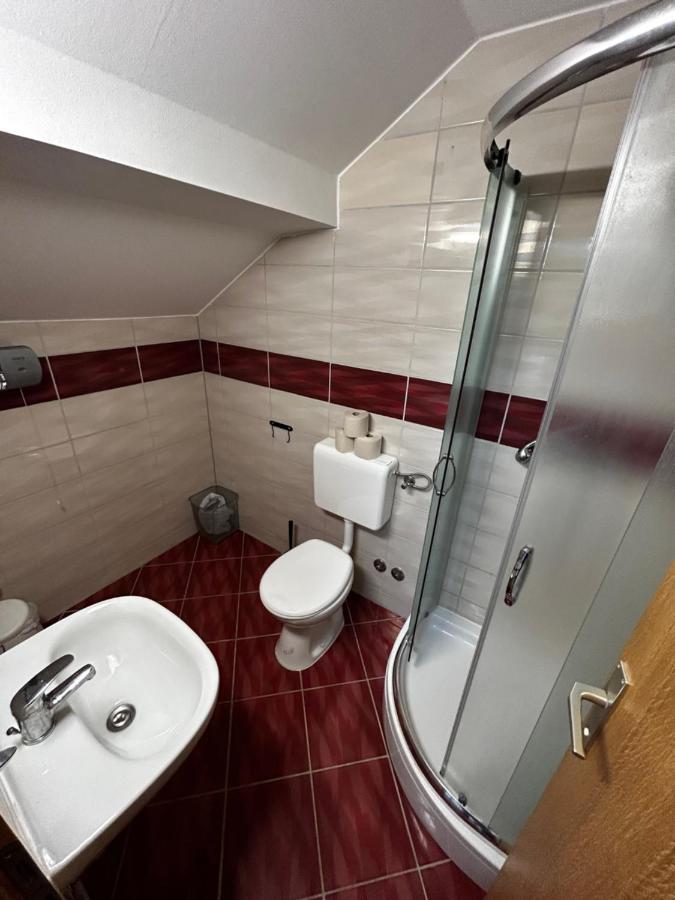 Sobe Zimmer Frei Pozega Ngoại thất bức ảnh