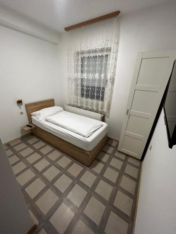 Sobe Zimmer Frei Pozega Ngoại thất bức ảnh