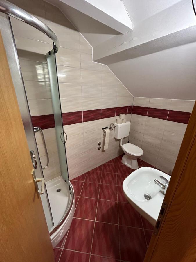 Sobe Zimmer Frei Pozega Ngoại thất bức ảnh