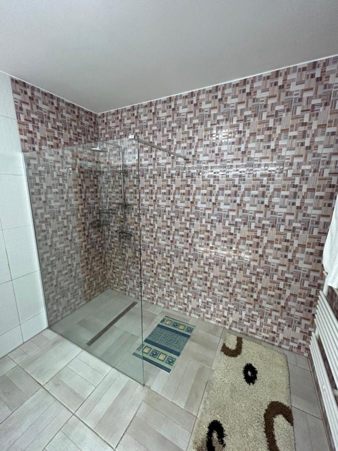Sobe Zimmer Frei Pozega Ngoại thất bức ảnh